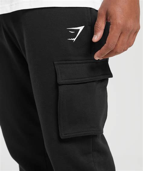 gymshark crest cargo joggers.